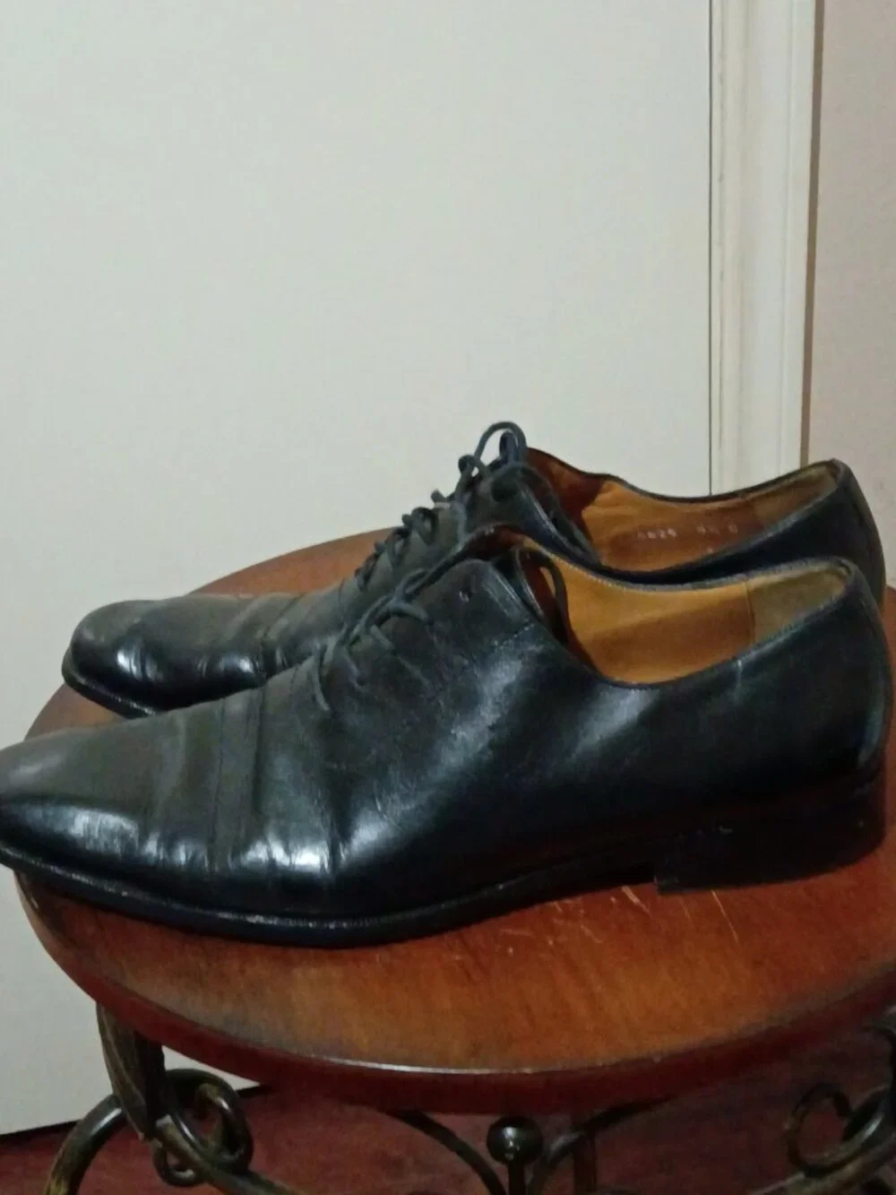 Men's GUCCI Italy Black Leather Plain Toe Oxfords Dress Shoes Size US 9.5 D